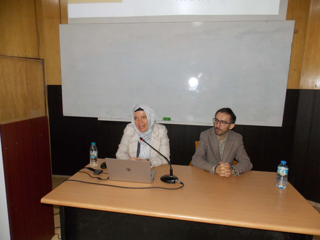 Selçuk Üniversitesi Edebiyat Fakültesi Sosyoloji Bölümü’nden "Gençlerde Algılar ve Gerçekler Arasında İslamofobi: Taşınan Algılar ve Çözüm Önerileri" Konferansı